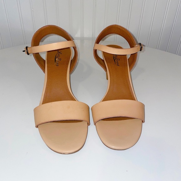 Lucky Brand ankle strap leather heels - Picture 4 of 6